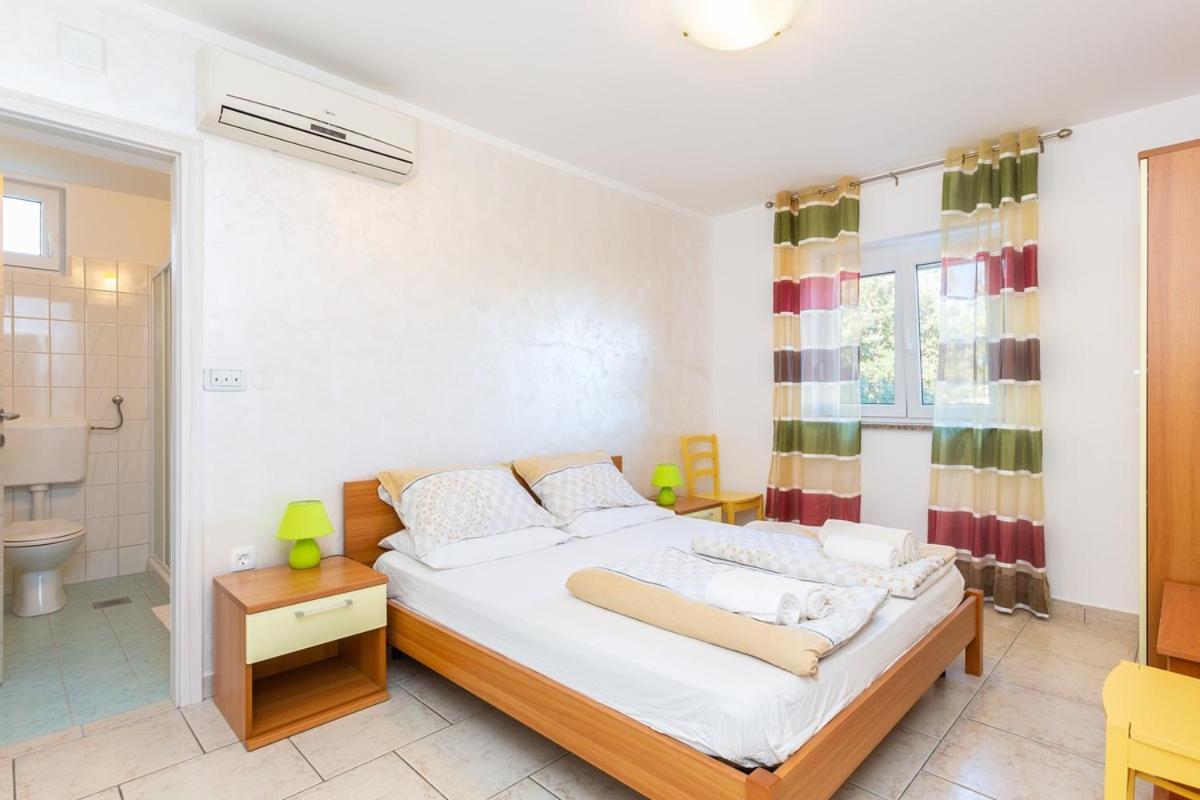 Apartments Murenc Medulin Extérieur photo