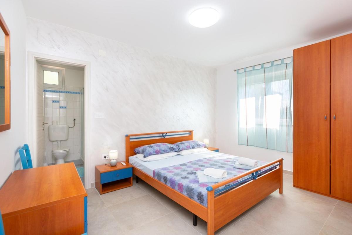 Apartments Murenc Medulin Extérieur photo